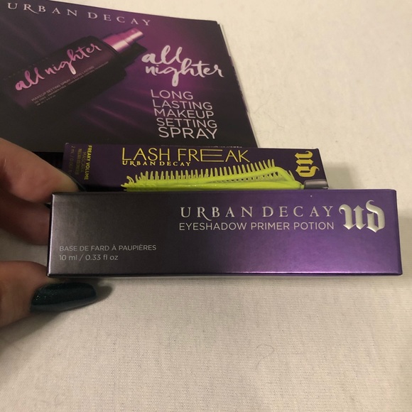 Urban Decay Primer Potion and 2 minis NWT - Picture 3 of 4